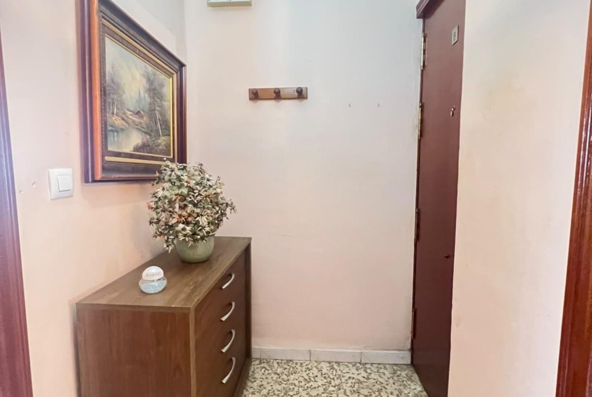¡¡MARAVILLOSO PISO EN VENTA EN CARRETERA DE CARMONA!!