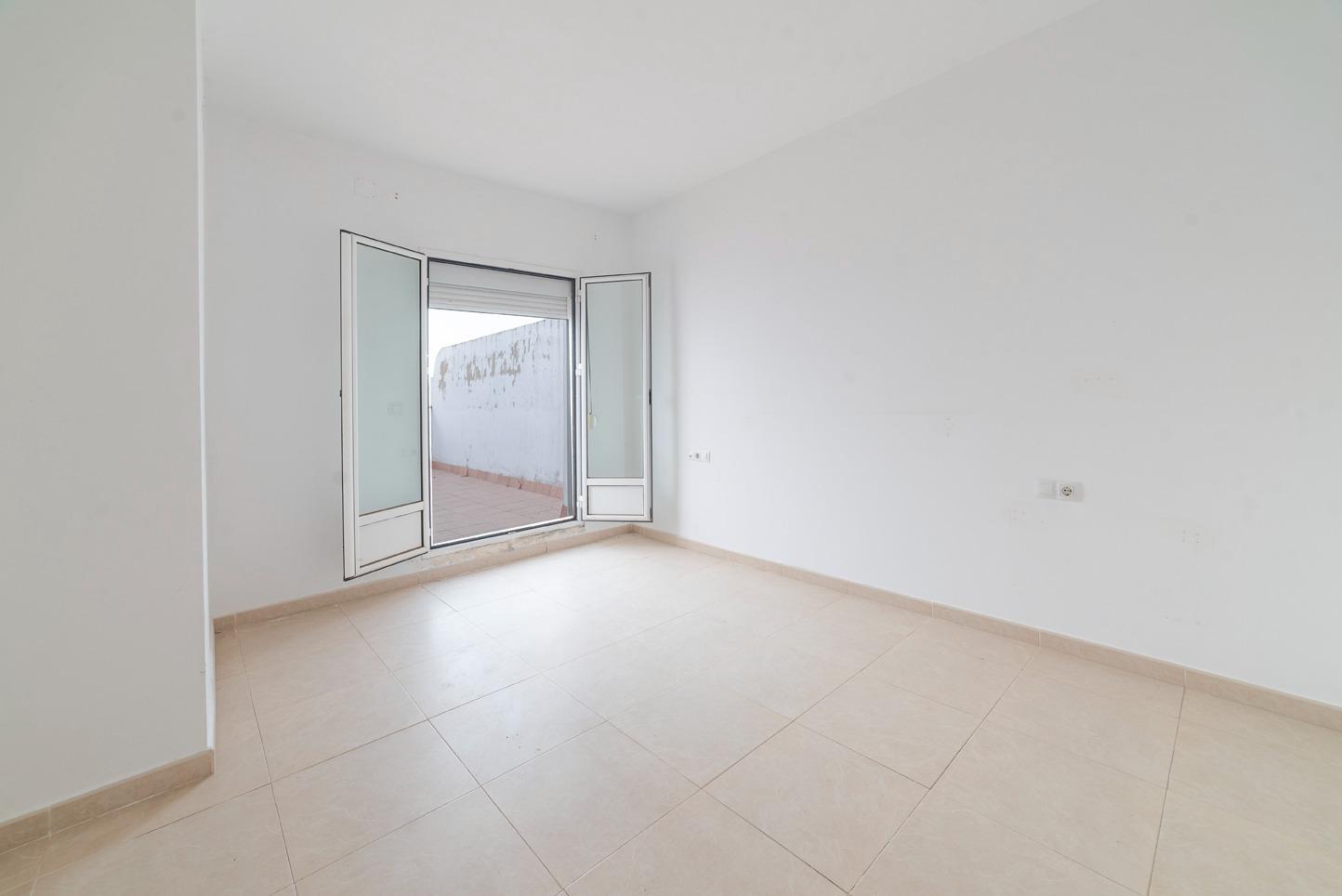 ¡MARAVILLOSO DUPLEX EN TOCINA!