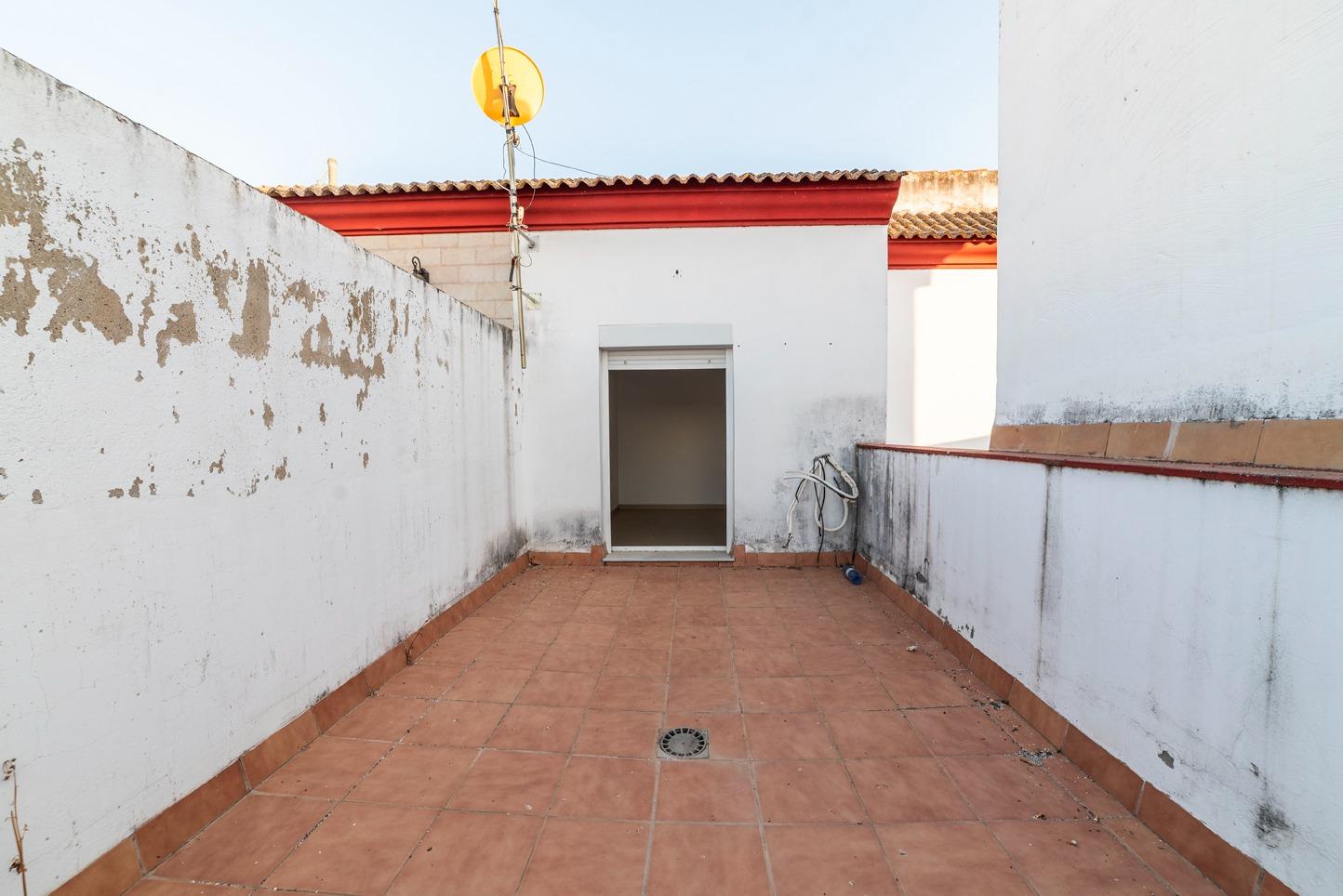 ¡MARAVILLOSO DUPLEX EN TOCINA!