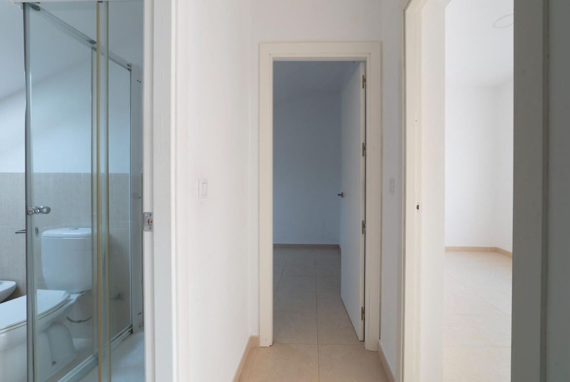 ¡MARAVILLOSO DUPLEX EN TOCINA!