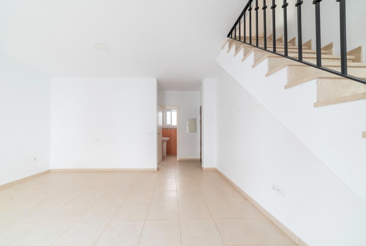 ¡MARAVILLOSO DUPLEX EN TOCINA!