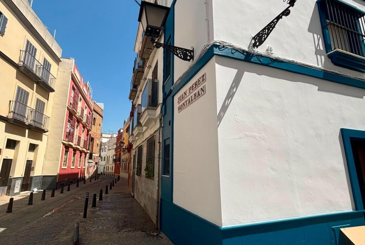¡ESTUPENDO CHALET REFORMADO CON LICENCIA TURISTICA! ZONA: ALAMEDA