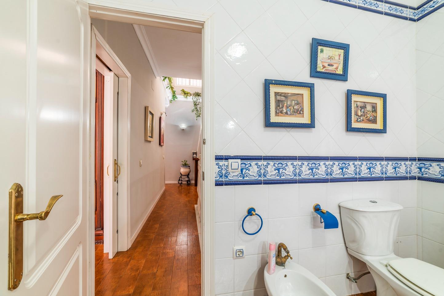¡¡ESTUPENDA CASA EN VENTA EN LOS ROSALES!!