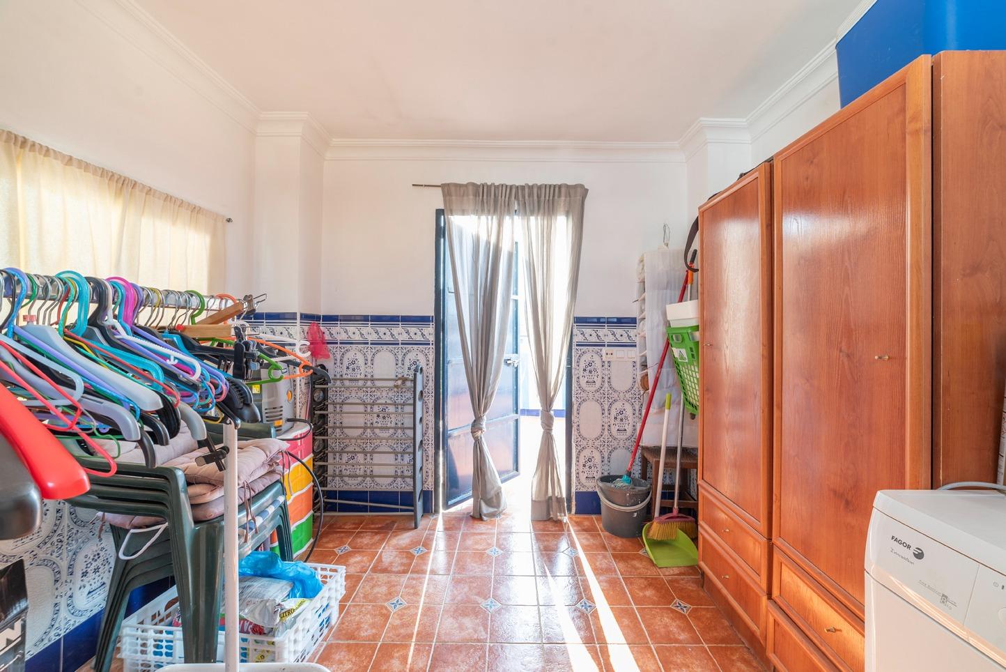 ¡¡ESTUPENDA CASA EN VENTA EN LOS ROSALES!!