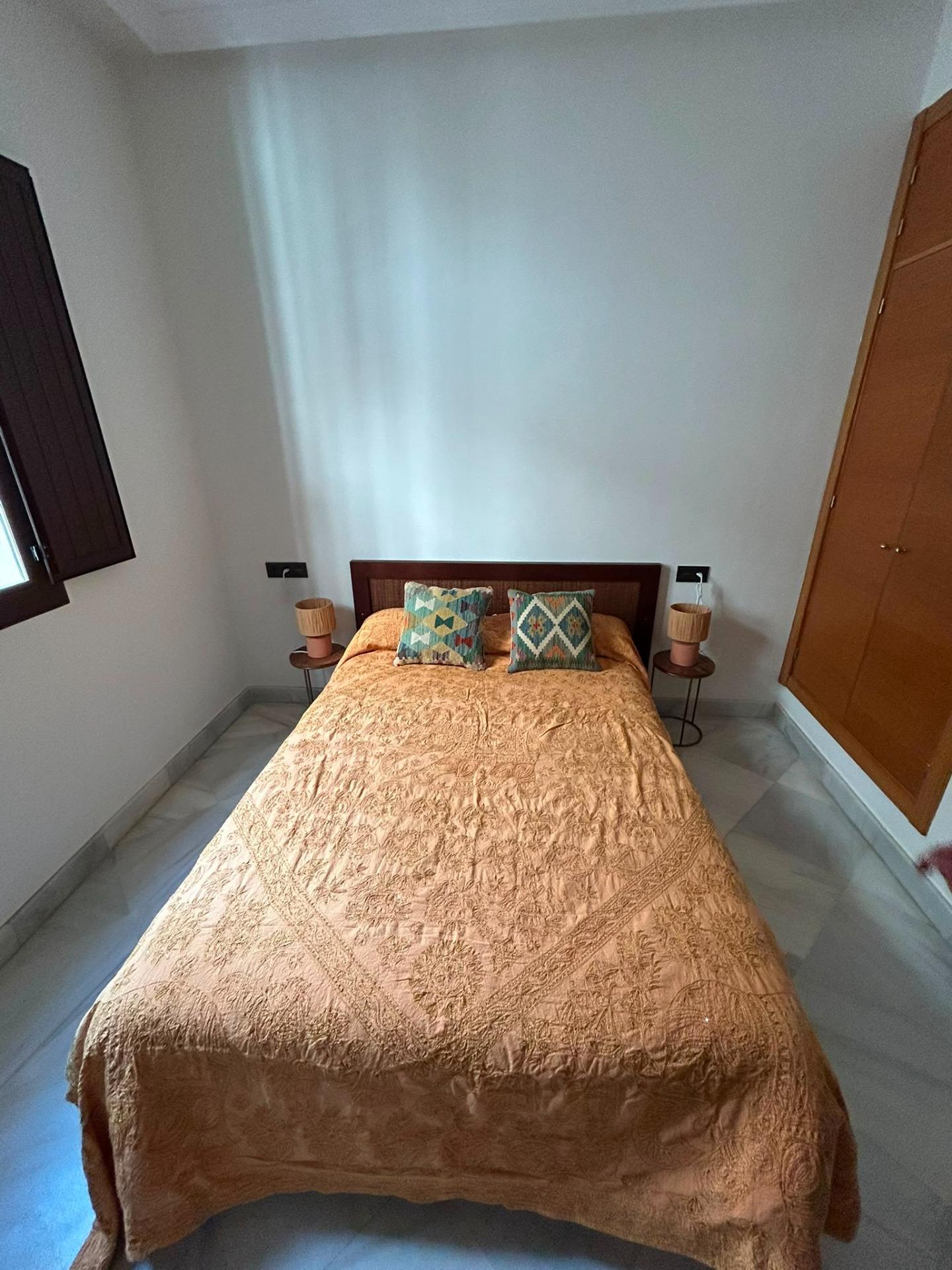 ¡ESTUPENDO DÚPLEX REFORMADO! ZONA: ALAMEDA