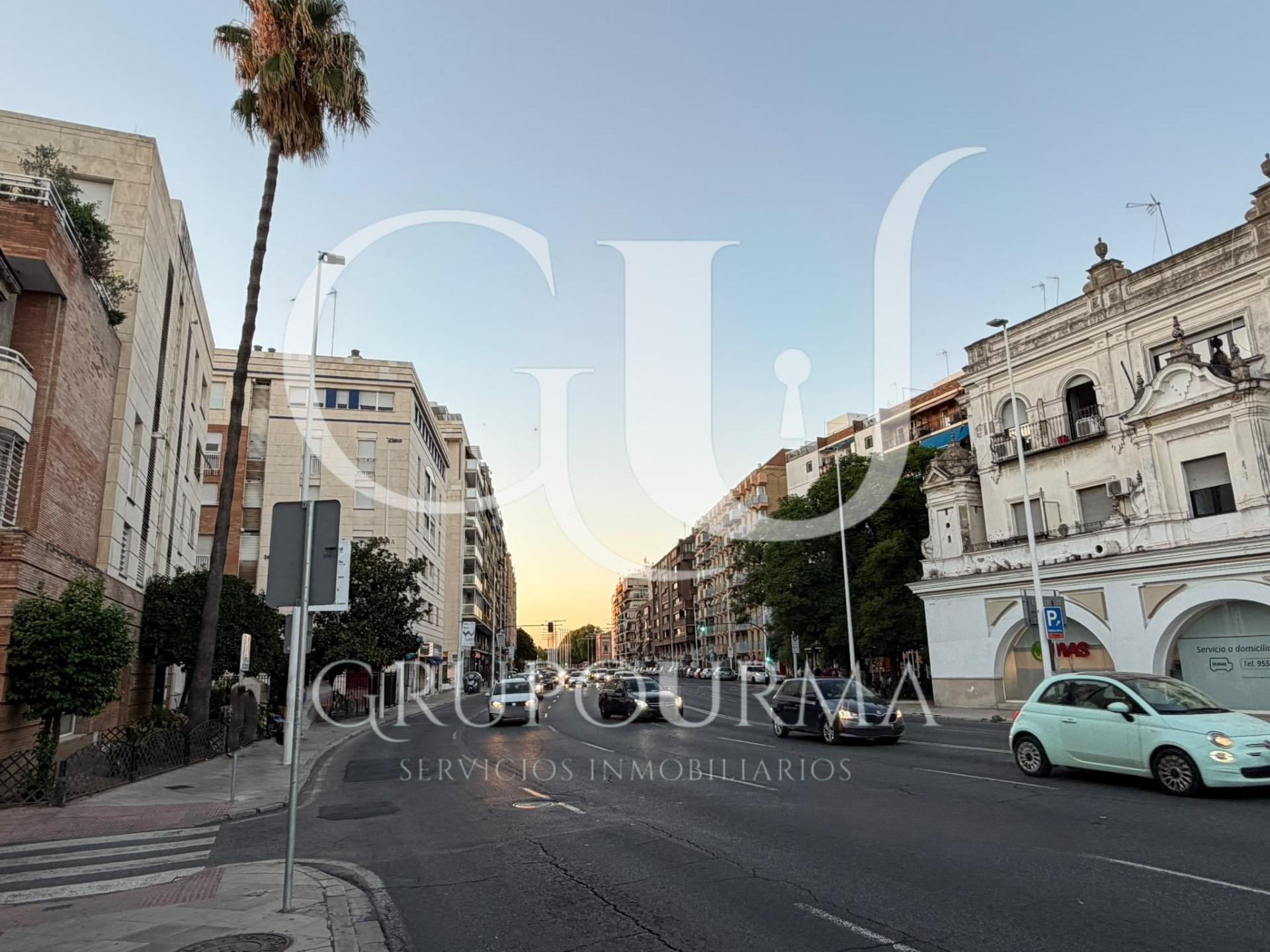 ¡ESTUPENDO ÁTICO EN EL CENTRO DE SEVILLA! CALLE ARJONA