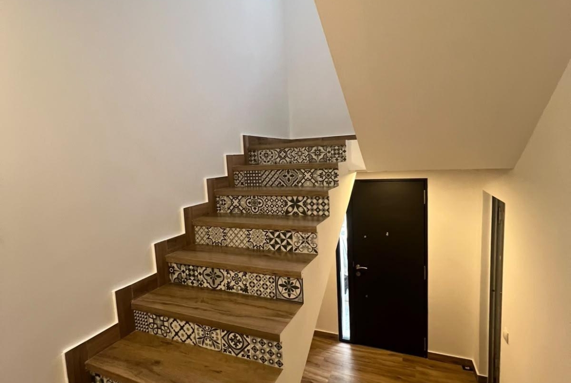 ¡¡ESTUPENDO CASA ADOSADA EN VENTA!!