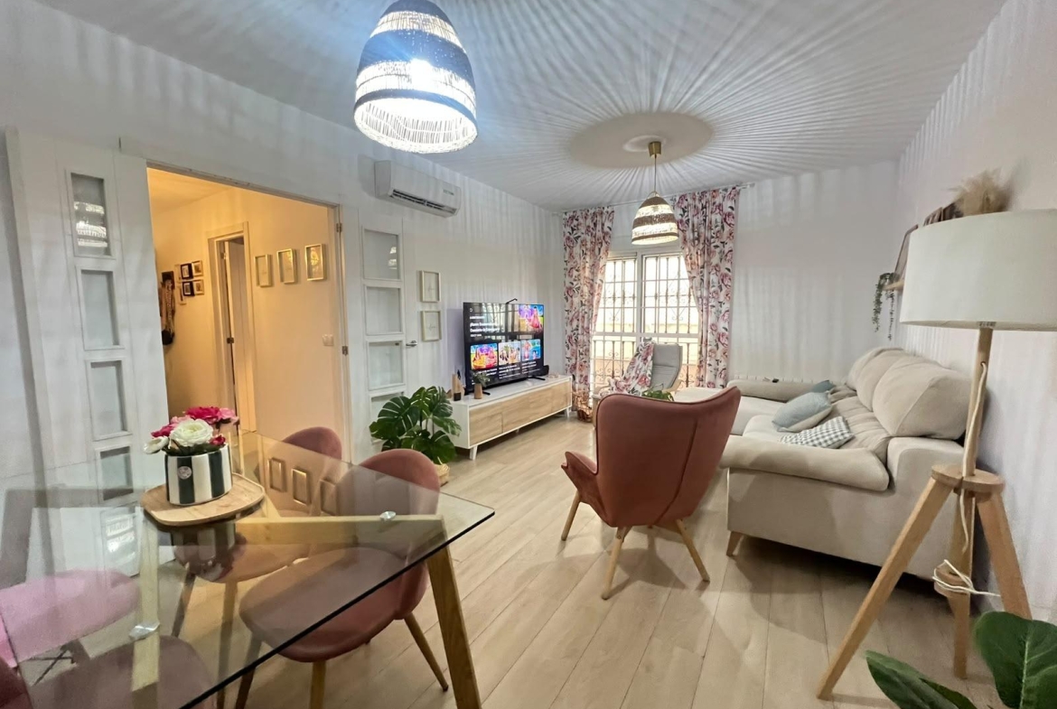 ¡¡ESTUPENDO CASA ADOSADA EN VENTA!!