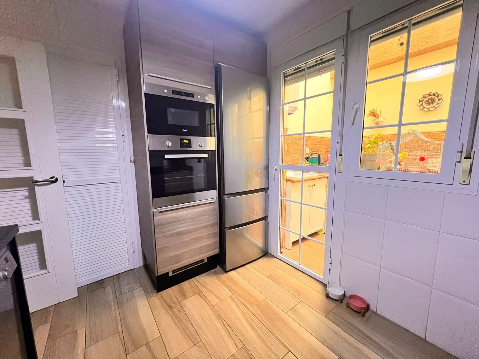 ¡¡ESTUPENDO CASA ADOSADA EN VENTA!!