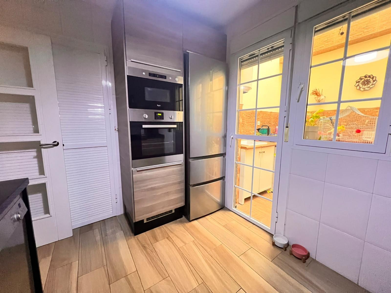 ¡¡ESTUPENDO CASA ADOSADA EN VENTA!!