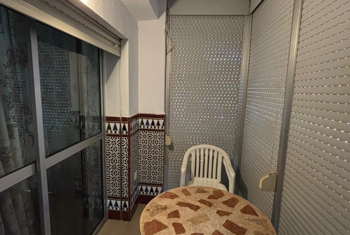 ¡ESTUPENDO PISO REFORMADO EN CALLE AGUAMARINA!