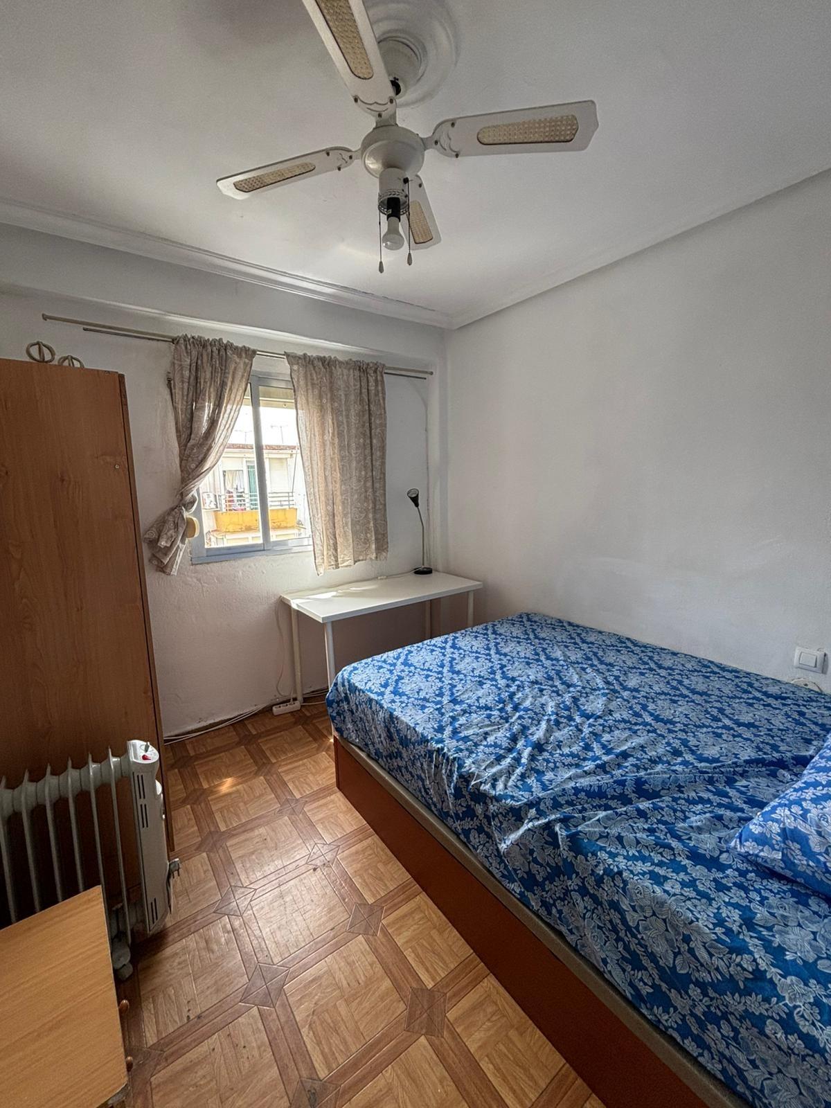 Piso en alquiler 53 m² 4 hab.