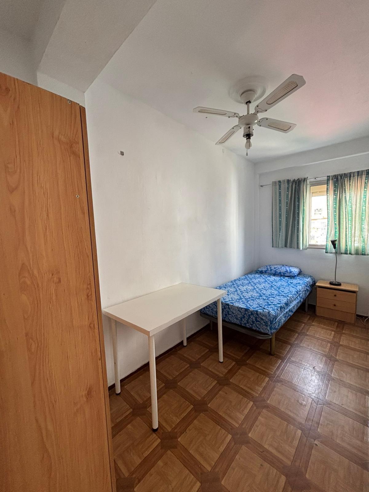 Piso en alquiler 53 m² 4 hab.