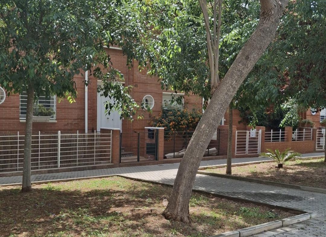 ¡EXCLUSIVA CASA EN VENTA EN SEVILLA ESTE!