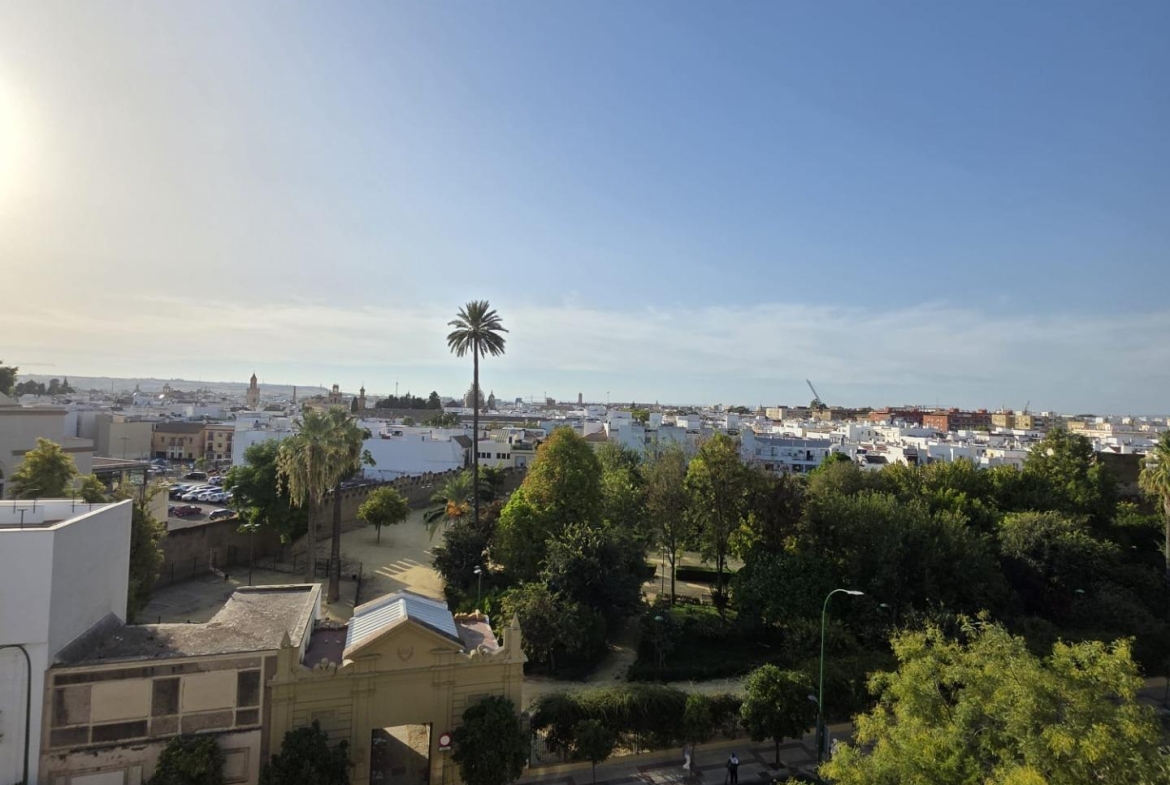 ESTUPENDO PISO EN ALQUILER EN MARIA AUXILIADORA