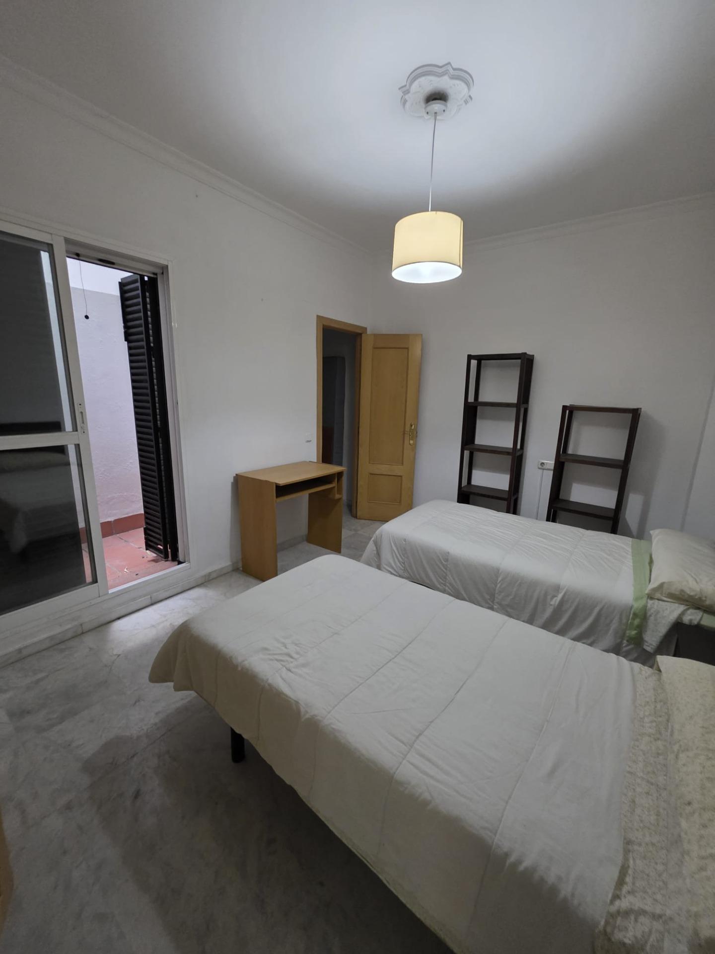 ESTUPENDO PISO EN ALQUILER EN MARIA AUXILIADORA