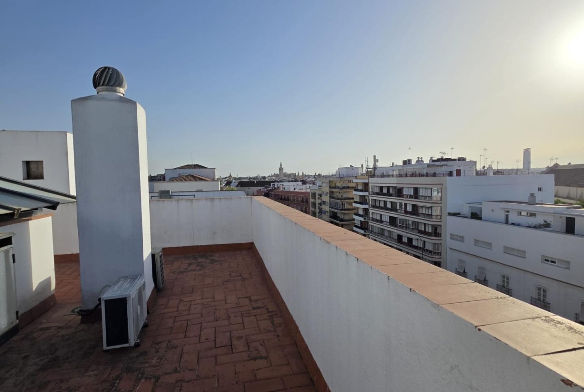 ESTUPENDO PISO EN ALQUILER EN MARIA AUXILIADORA