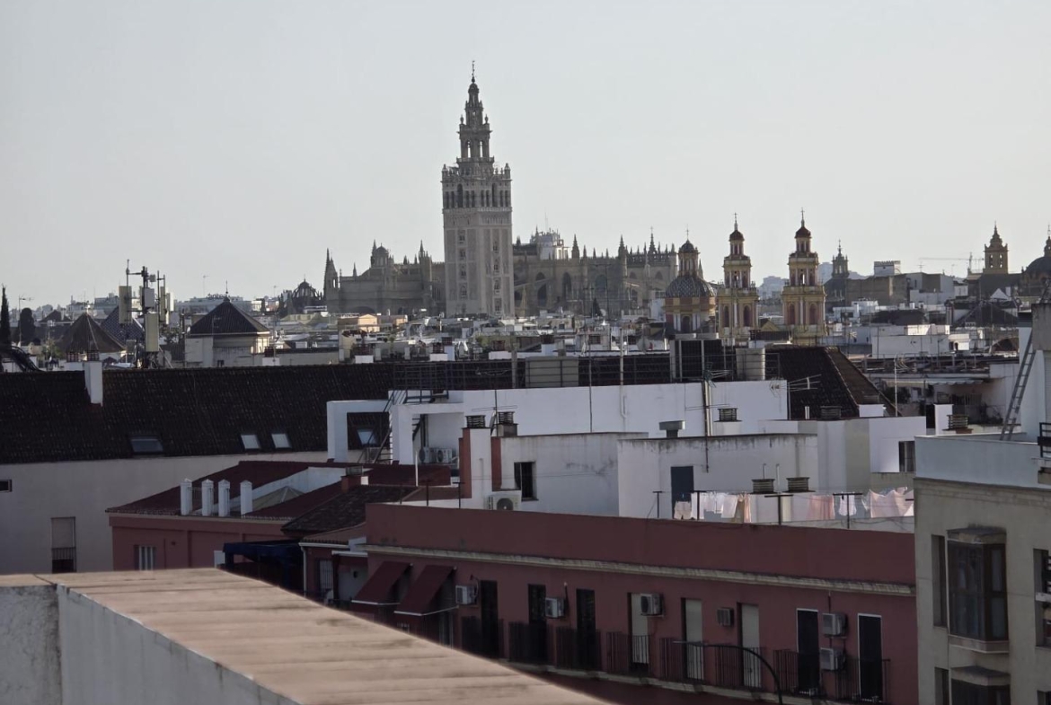 ESTUPENDO PISO EN ALQUILER EN MARIA AUXILIADORA