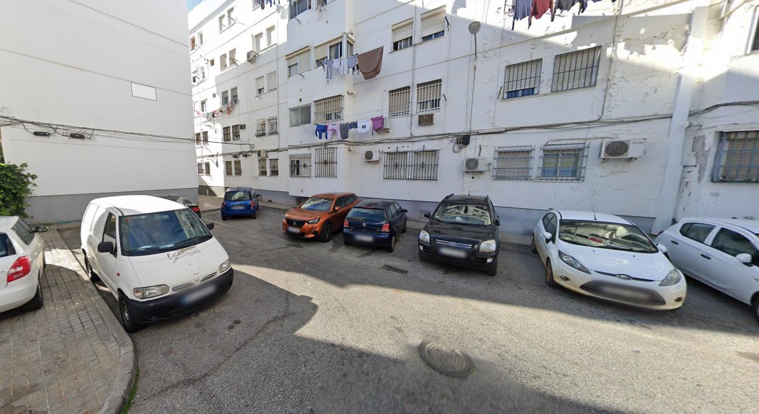 ESTUPENDO PISO EN BARRIADA VILLEGAS