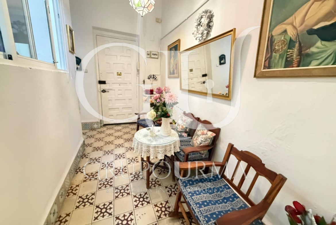 ESTUPENDO PISO EN PLENO CENTRO DE SEVILLA