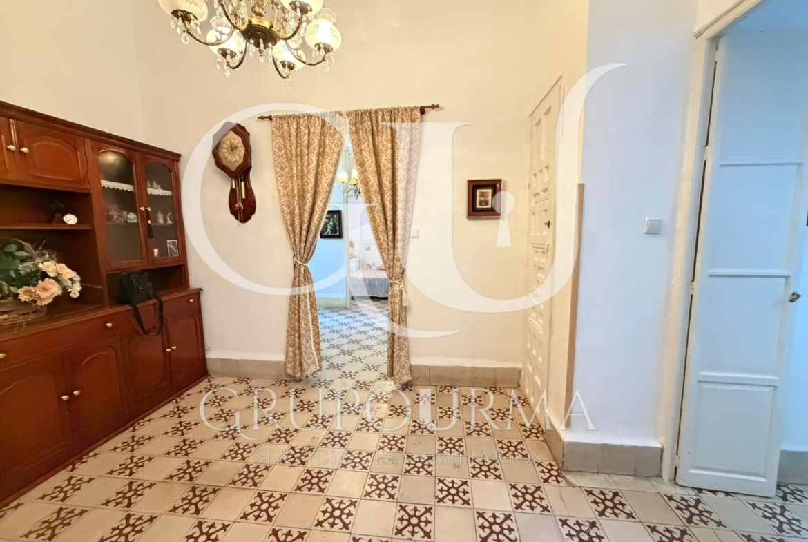 ESTUPENDO PISO EN PLENO CENTRO DE SEVILLA
