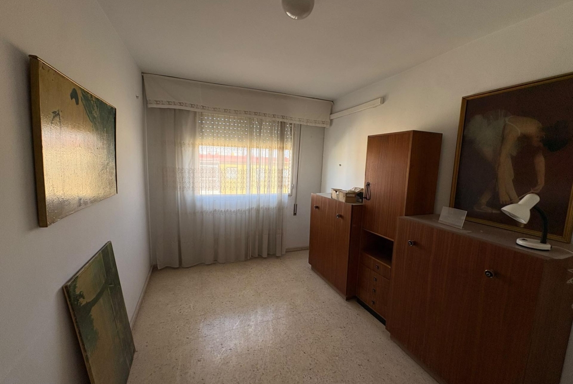 ¡¡ESTUPENDO PISO EN AVDA. MIRAFLORES!!