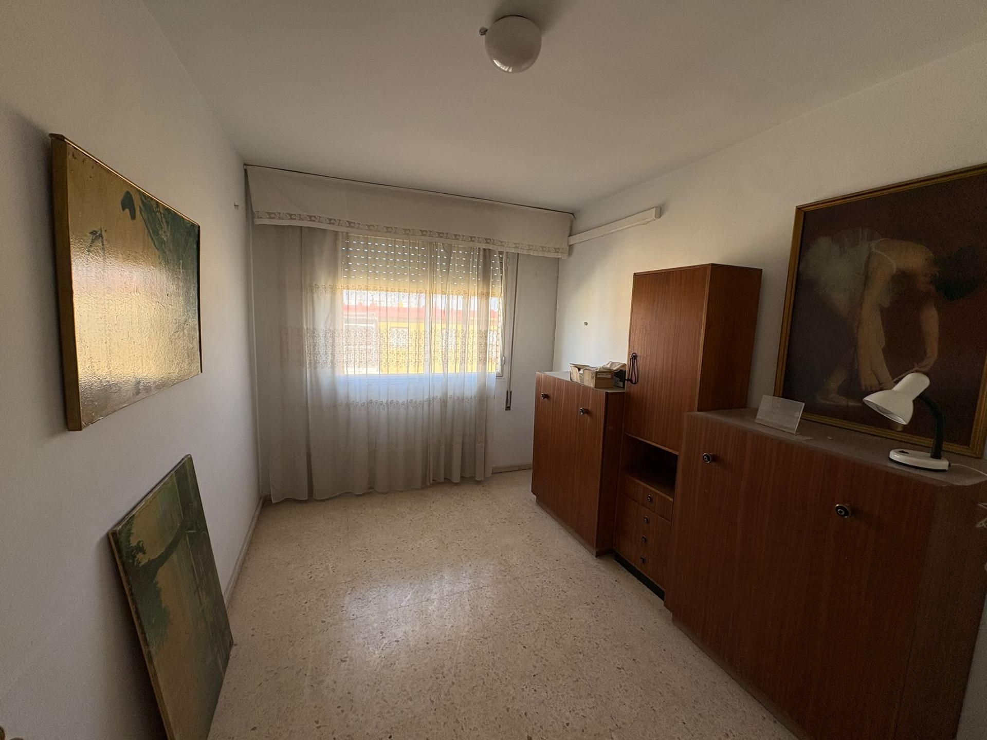 ¡¡ESTUPENDO PISO EN AVDA. MIRAFLORES!!