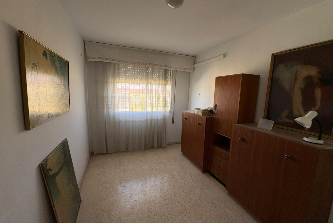 ¡¡ESTUPENDO PISO EN AVDA. MIRAFLORES!!