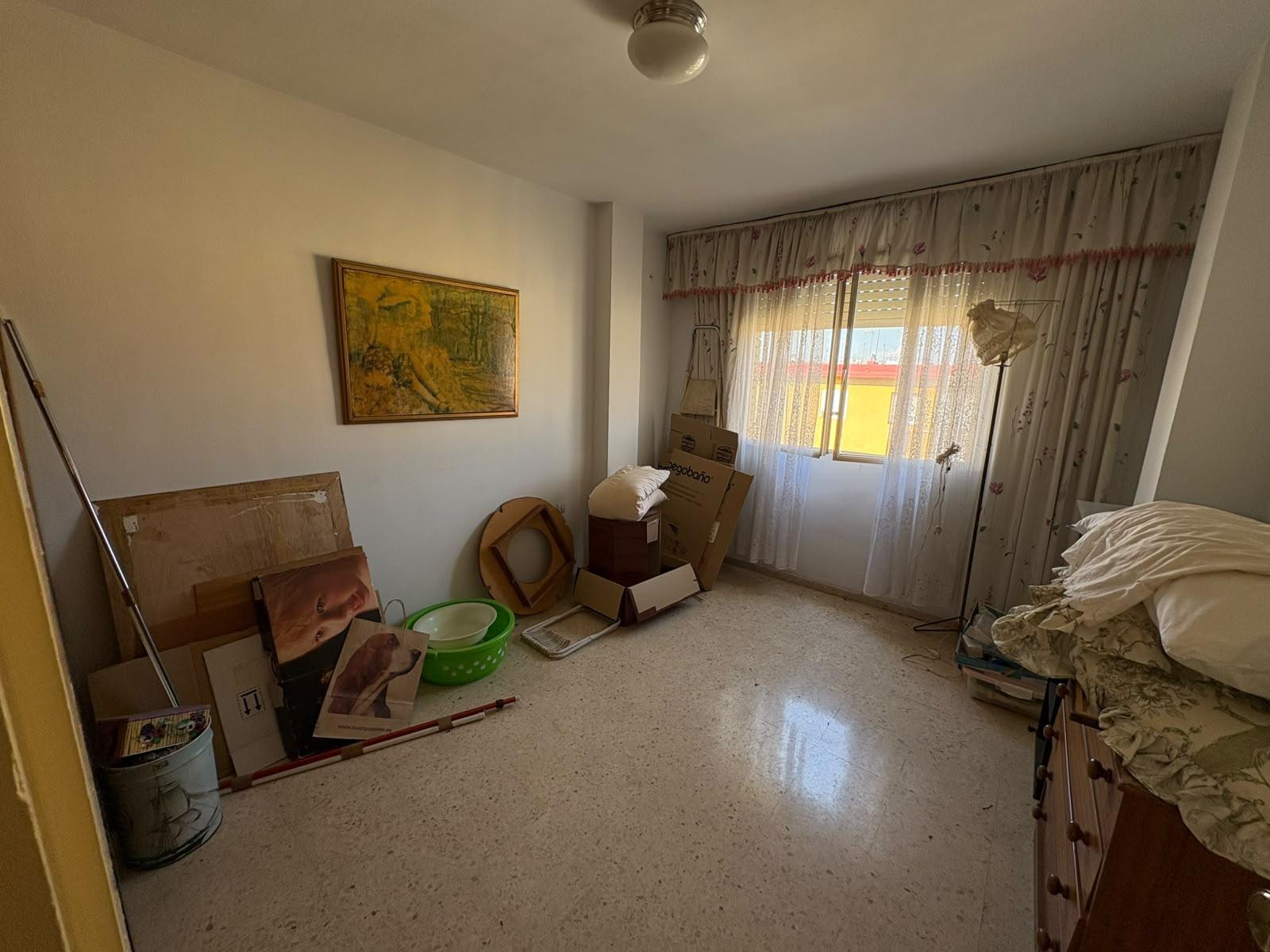 ¡¡ESTUPENDO PISO EN AVDA. MIRAFLORES!!