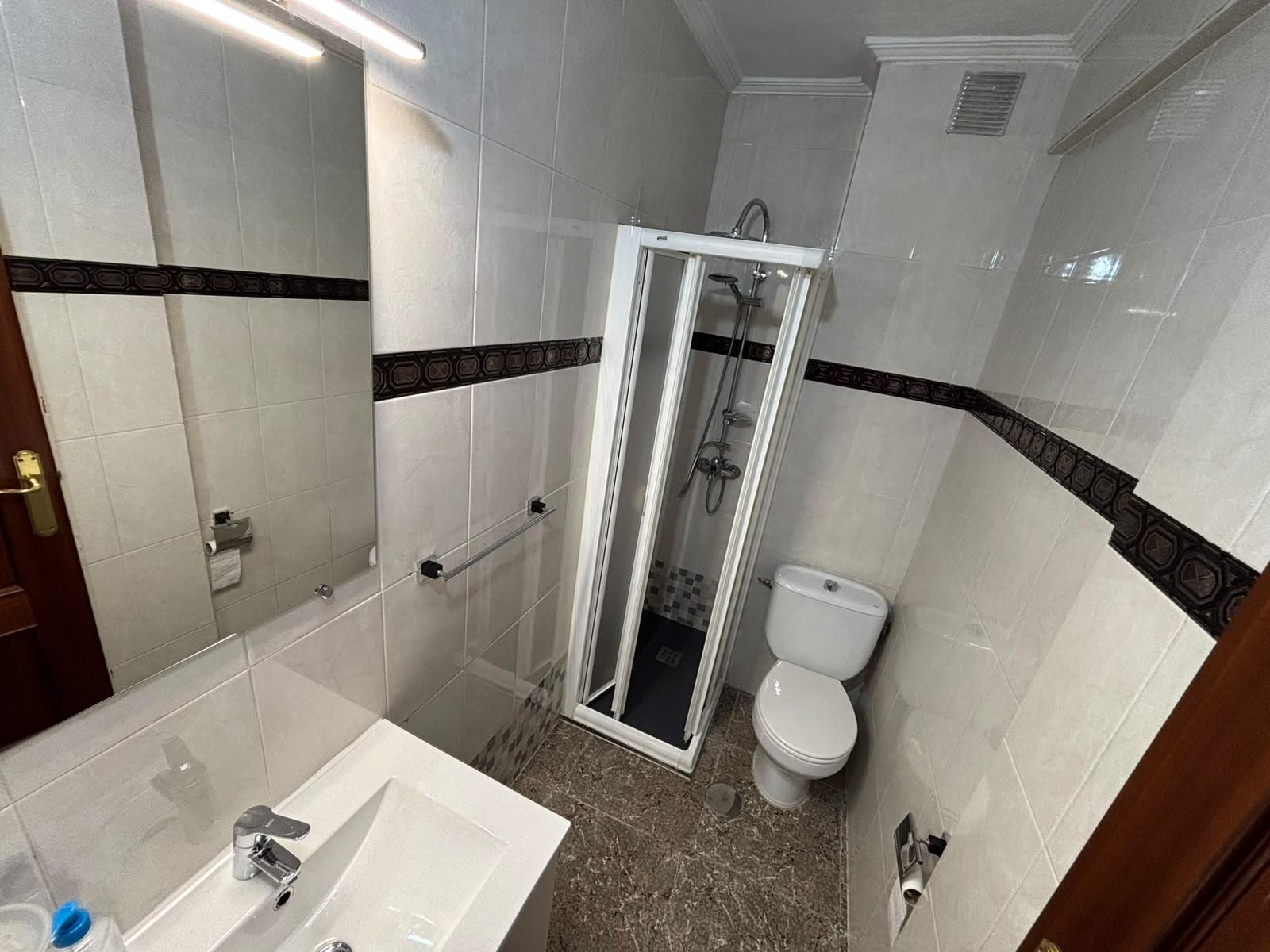 PISO REFORMADO EN VILLEGAS