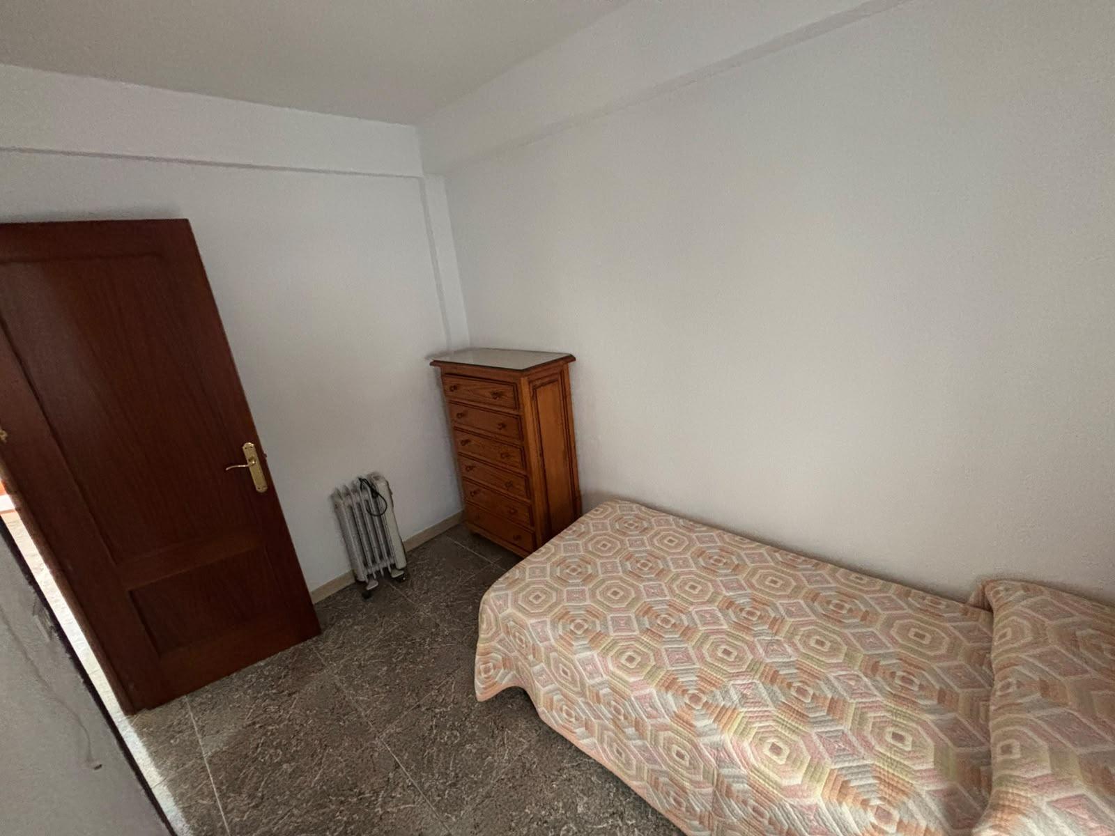 PISO REFORMADO EN VILLEGAS
