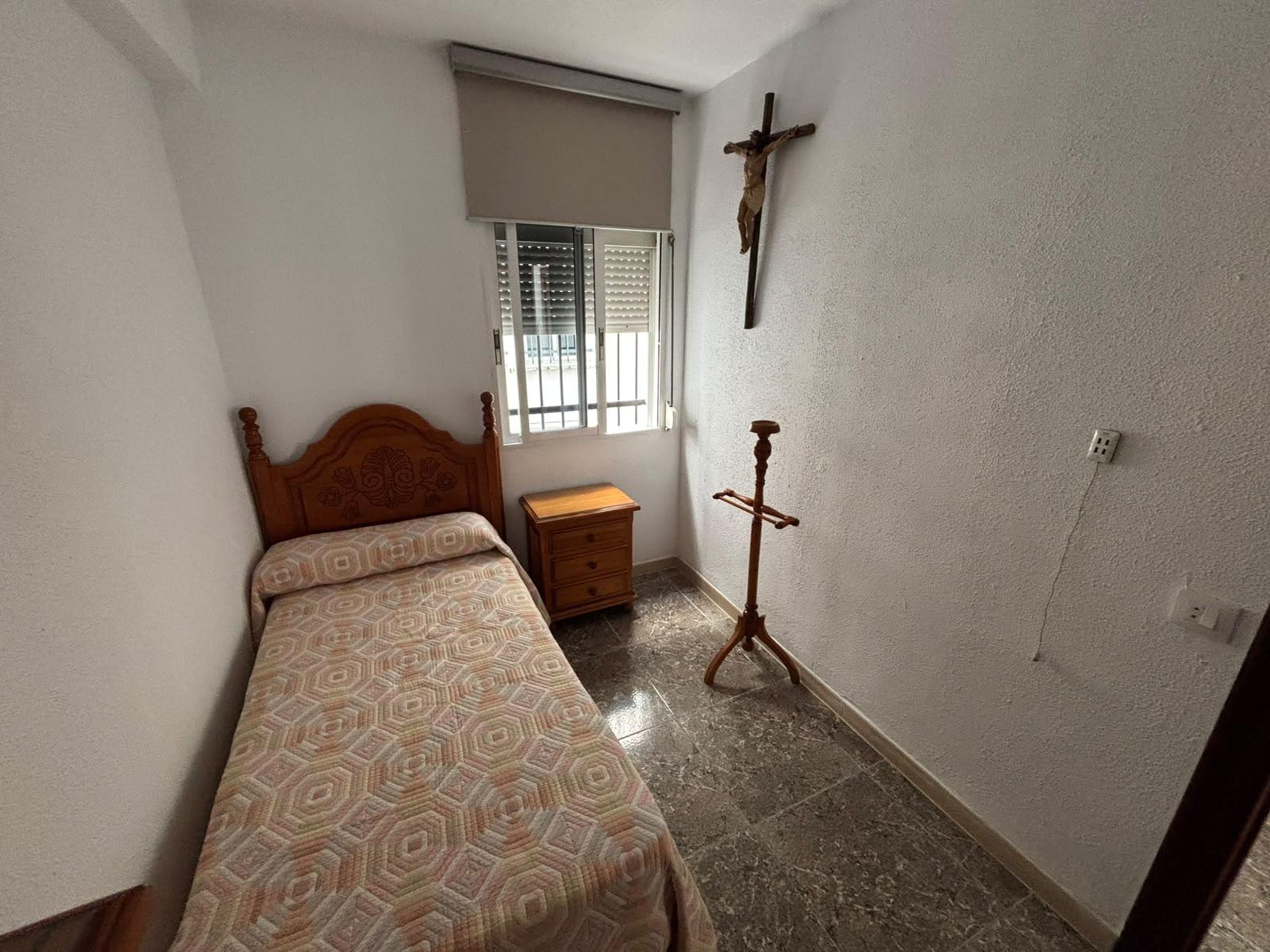 PISO REFORMADO EN VILLEGAS