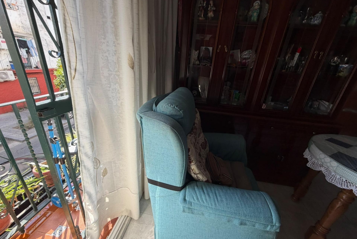 ¡ESTUPENDO PISO EN LOS PAJARITOS!