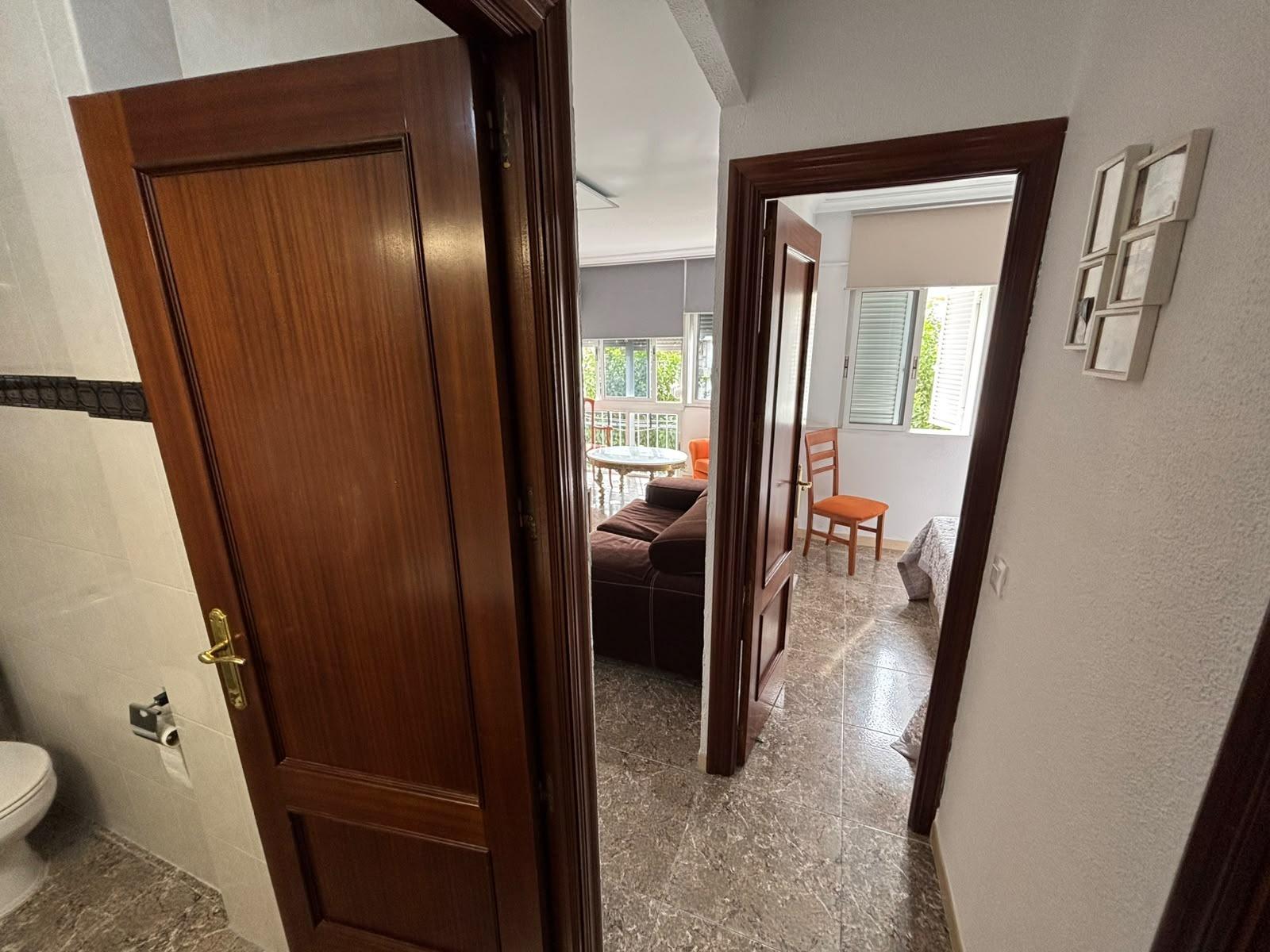 PISO REFORMADO EN VILLEGAS