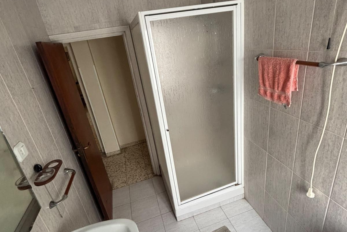 ¡GRUPO URMA OFRECE ESTA MAGNÍFICA VIVIENDA DE 255 M² EN CALLE ZARAGOZA, UNA DE LAS UBICACIONES MÁS PRIVILEGIADAS DE SEVILLA!