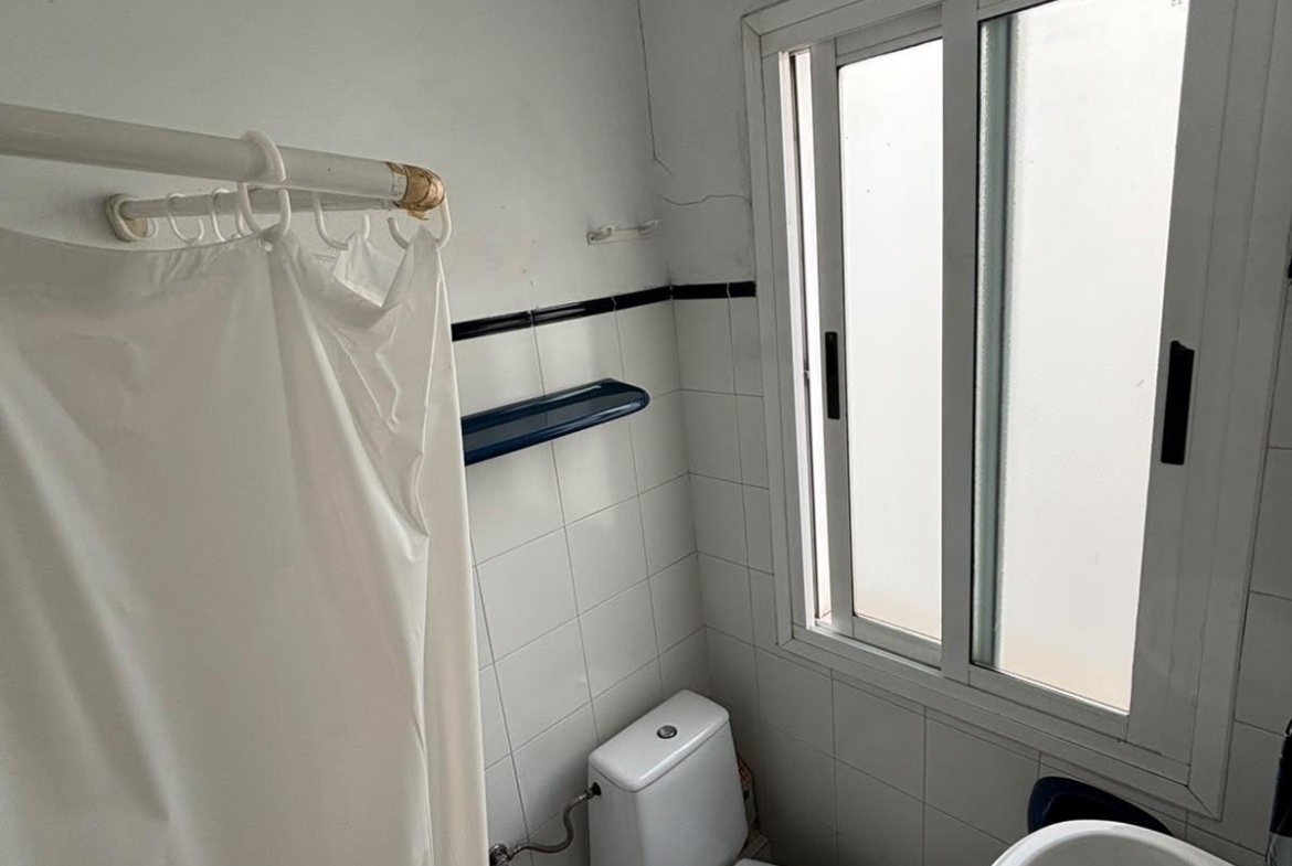¡GRUPO URMA OFRECE ESTA MAGNÍFICA VIVIENDA DE 255 M² EN CALLE ZARAGOZA, UNA DE LAS UBICACIONES MÁS PRIVILEGIADAS DE SEVILLA!