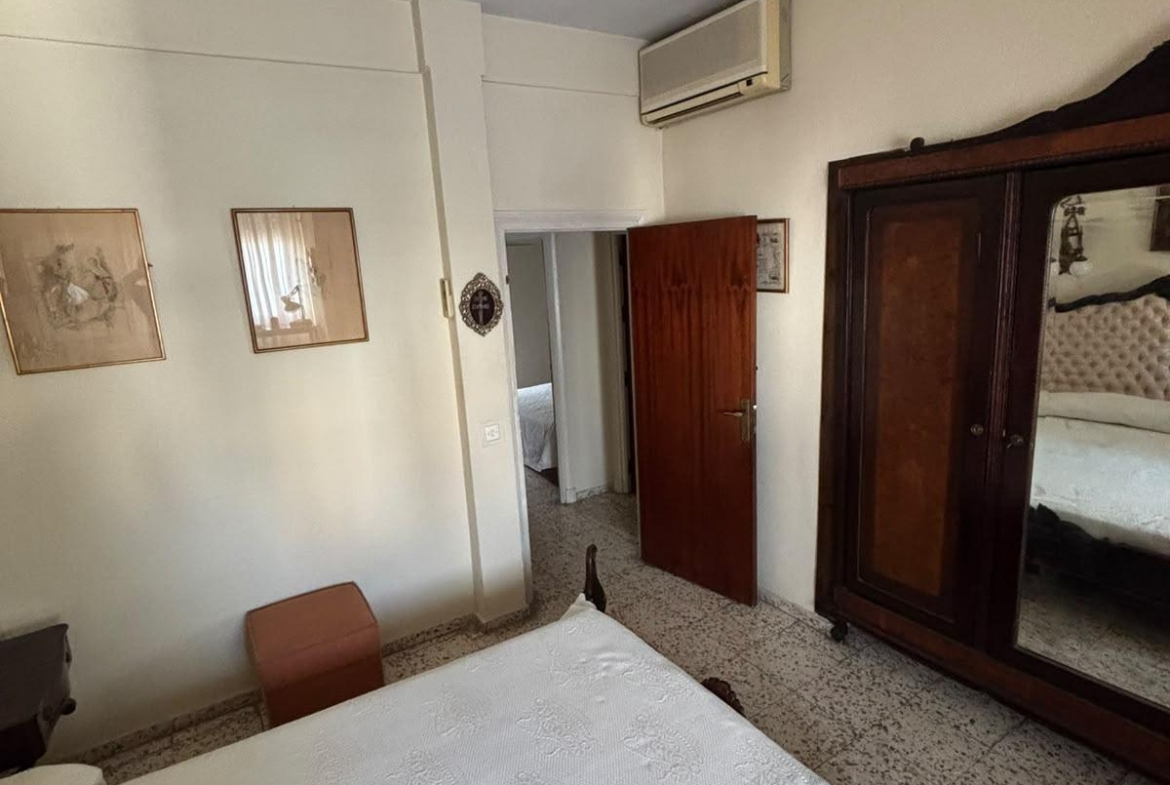 ¡GRUPO URMA OFRECE ESTA MAGNÍFICA VIVIENDA DE 255 M² EN CALLE ZARAGOZA, UNA DE LAS UBICACIONES MÁS PRIVILEGIADAS DE SEVILLA!