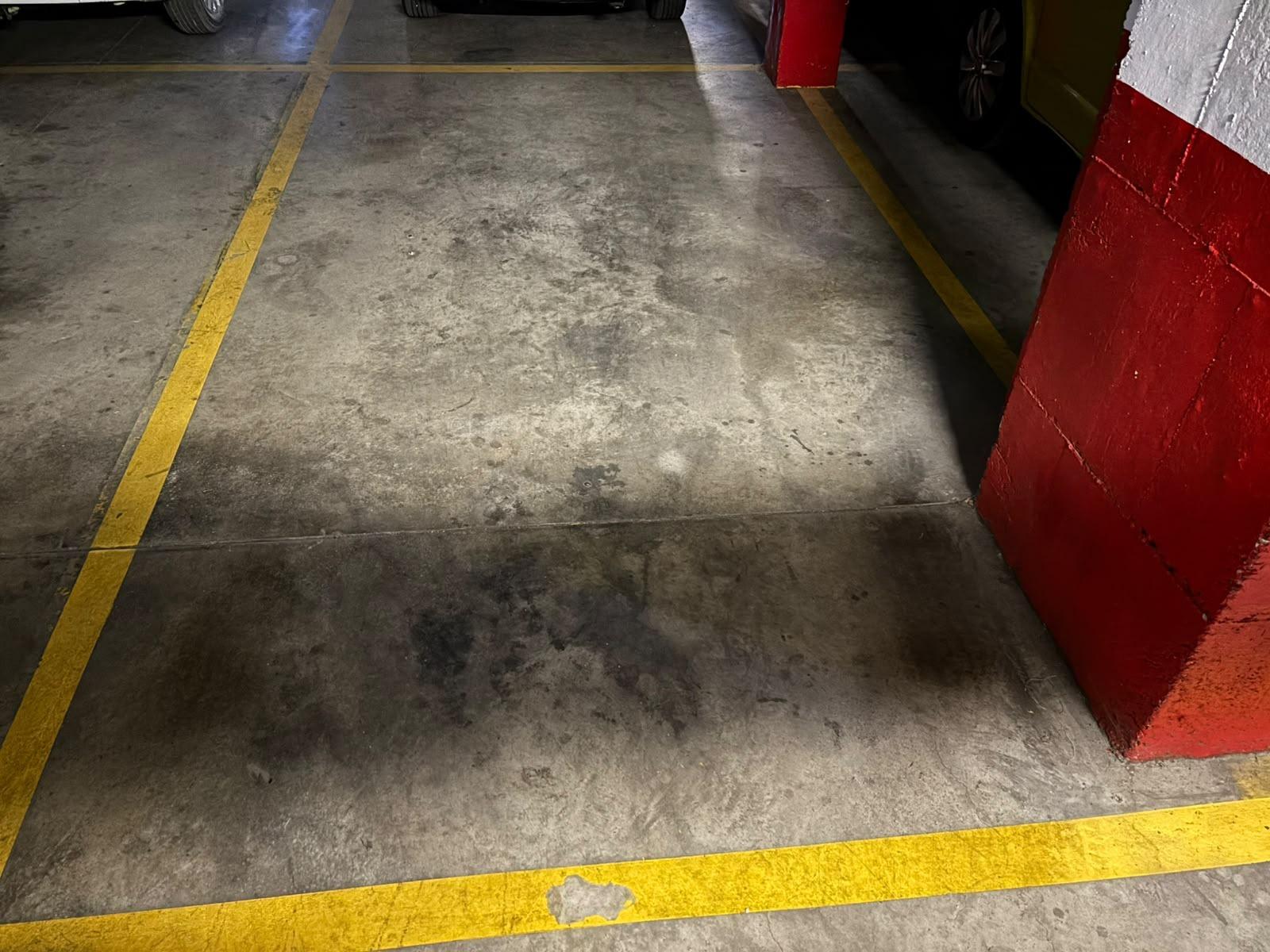 ¡ESTUPENDO PISO EN URBANIZACION PARQUEFLORES!